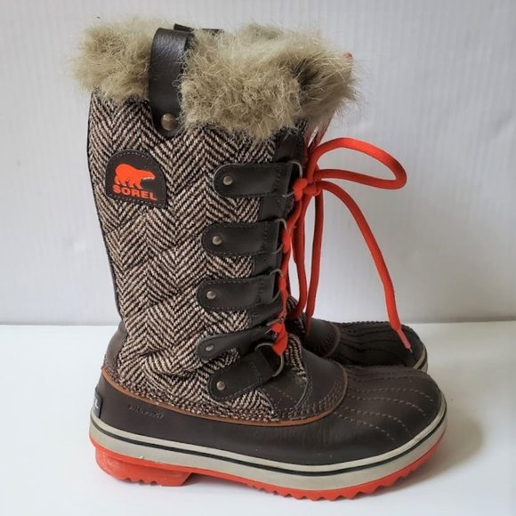 Sorel Shoes - Sorel Tofino Cordovan Herringbone Boots 7